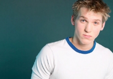 לתקשר עם המתבגר