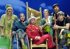 עלילות המלך פרדיננד פדהצור בקיצור