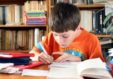 מי צריך את שעורי הבית האלה.....? אוף!! מי צריך את שעורי הבית האלה.....? אוף!!