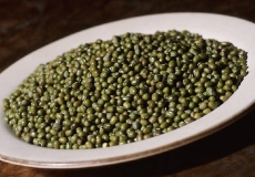 תבשיל קטניות חמים וחורפי