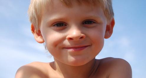 הילד הוא ערום!