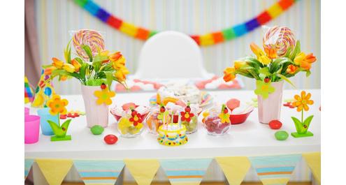 כיצד לעצב יום הולדת קונספט/נושא?