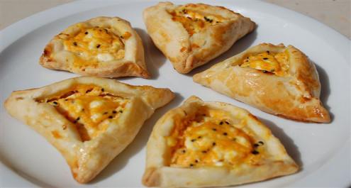 אוזני המן עם תערובת תבלינים