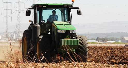 שבועות בקיבוץ יגור