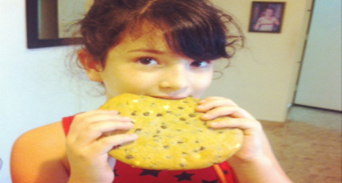 עוגיות מגה שוקולד צ'יפס