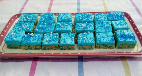 עוגוניות מתוקות וצבעוניות