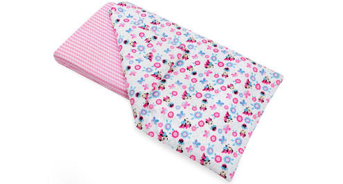 שינה טובה לתינוקות עם מצעי הפלנל של "לורה סוויסרה"