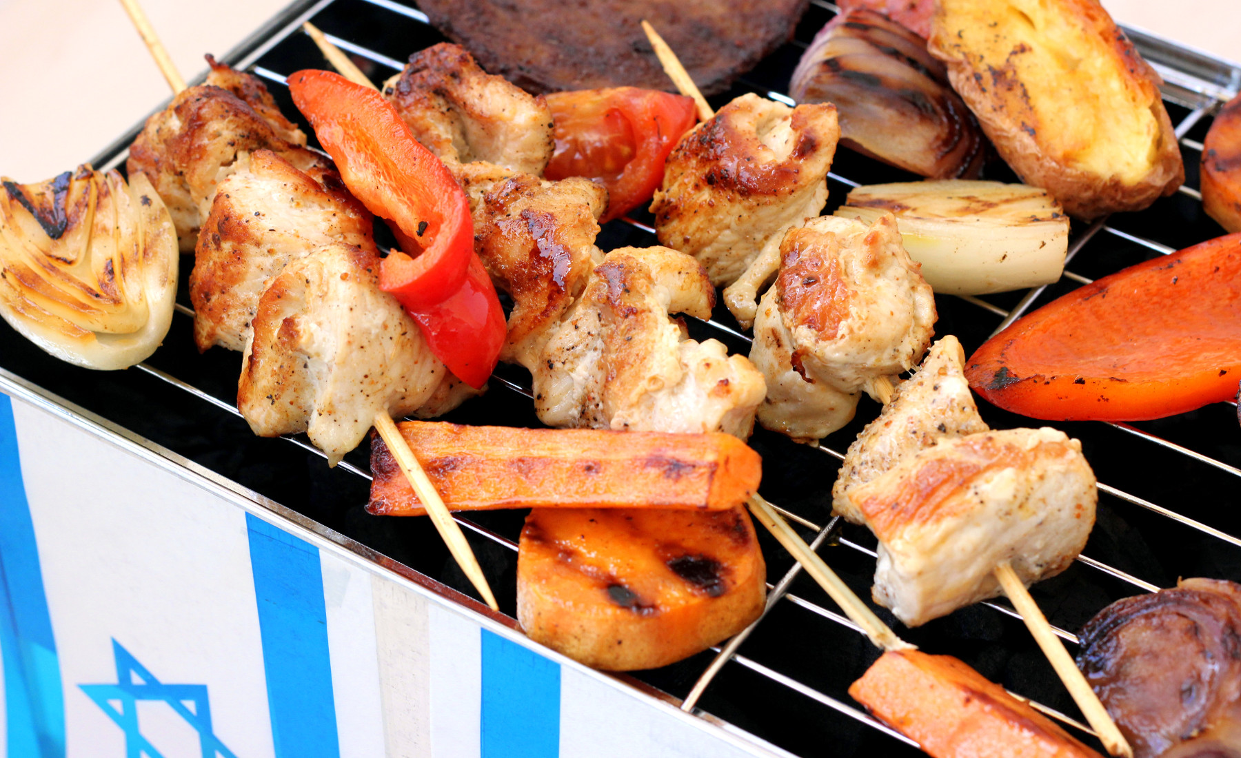 טיפים לארוחה בריאה ולא מעמיסה לכבוד יום מהעצמאות